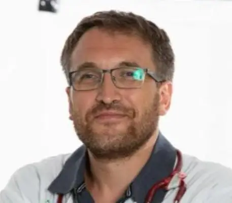 ד"ר אלכס קראוטהמר, מומחה בגסטרואנטרולוגיה ילדים